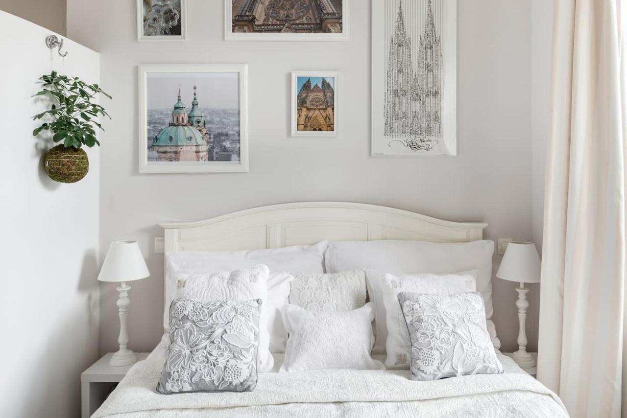 Old Town Square Apartment プラハ エクステリア 写真