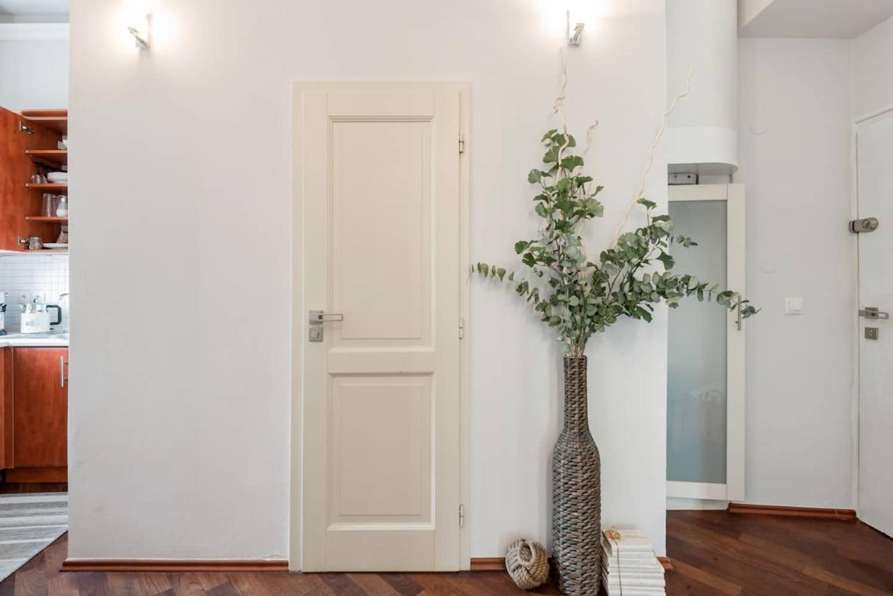 Old Town Square Apartment プラハ エクステリア 写真